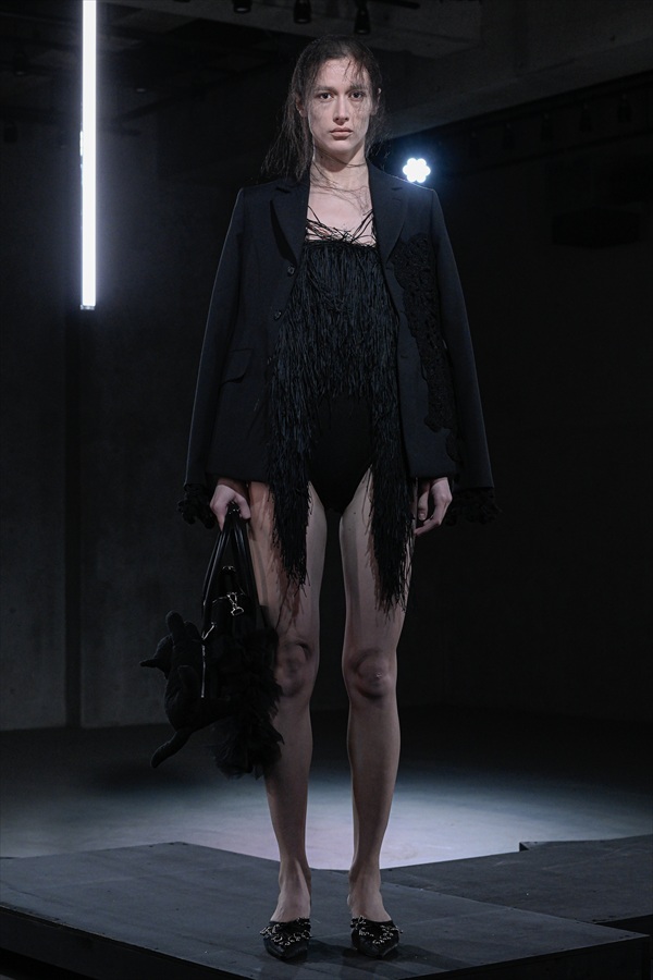 チカキサダ　トップス　お客 Chika Kisada(チカ キサダ)】 PARIGOT別注 刺繍チュールカバー