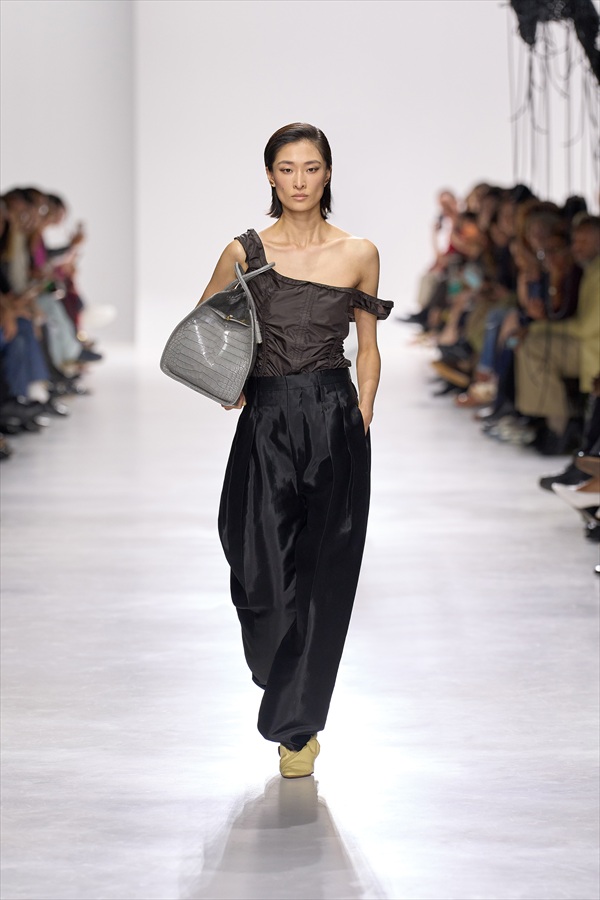 BOTTEGA VENETA／ボッテガ・ヴェネタ | アパレルウェブ：アパレル